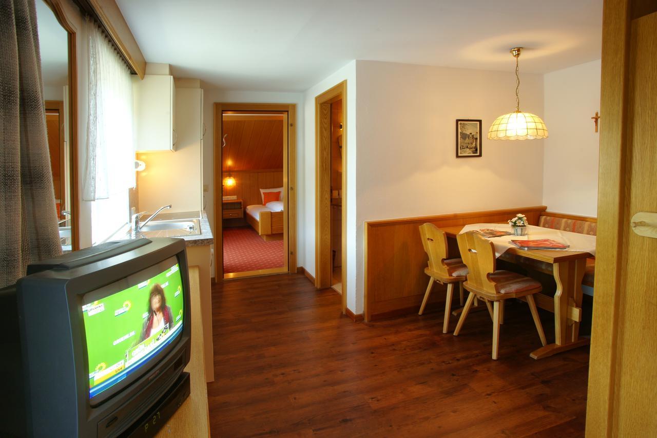 Landhaus Raich Jerzens Bagian luar foto